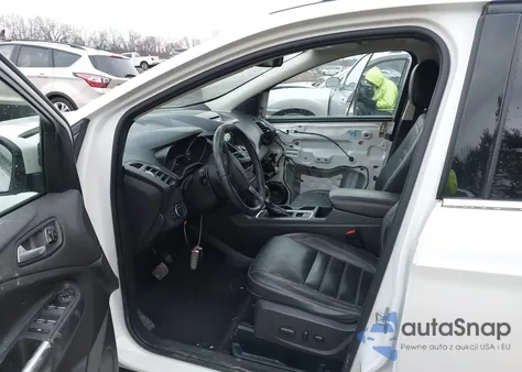 2017 Ford Escape Titanium из США, поврежденный, VIN 1FMCU9JD1HUA11662